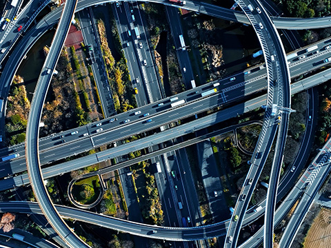整備・陸送・物流